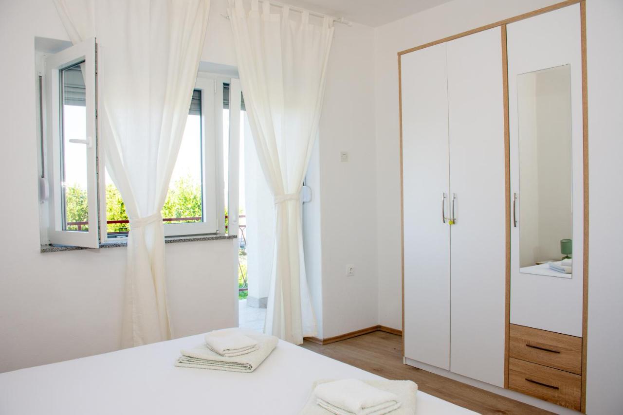 Ferienwohnung Tomic Novi Vinodolski Exterior foto